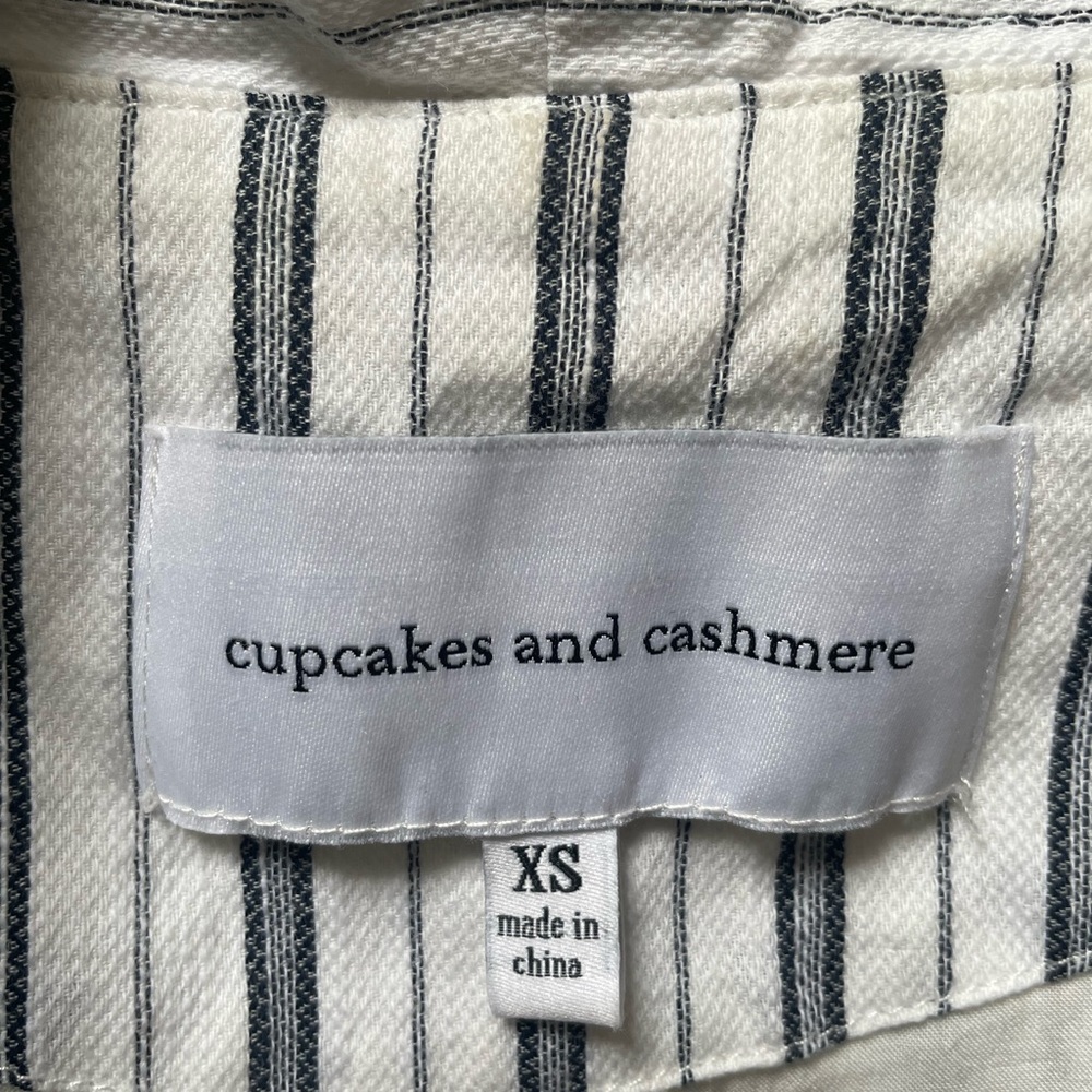 Anthropologie Cupcake And Cashmere Eliza Vest - Picture 2 of 4